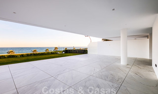 Appartement de luxe en bord de mer, situé dans un complexe exclusif sur le New Golden Mile, à Estepona Est 22009 