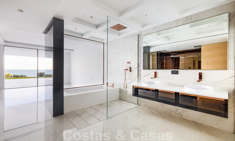 Appartement de luxe en bord de mer, situé dans un complexe exclusif sur le New Golden Mile, à Estepona Est 22010