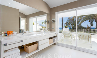 Superbe penthouse de luxe à vendre, avec une vue spectaculaire sur la mer et à proximité de la plage, à l'est de Marbella 22248 