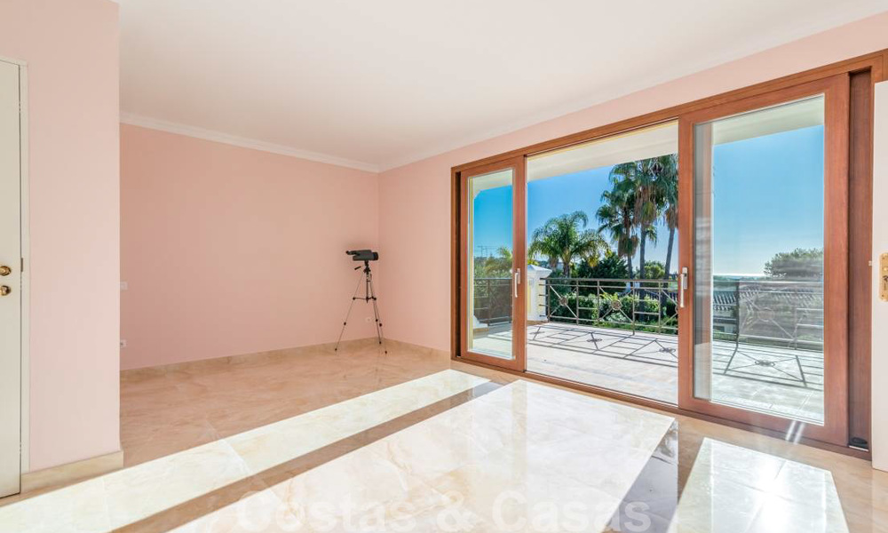 Superbe villa méditerranéenne de luxe à vendre, proche de la plage et des commodités, Marbella Est 22296