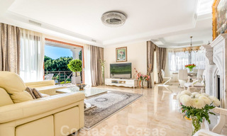 Superbe villa méditerranéenne de luxe à vendre, proche de la plage et des commodités, Marbella Est 22300 