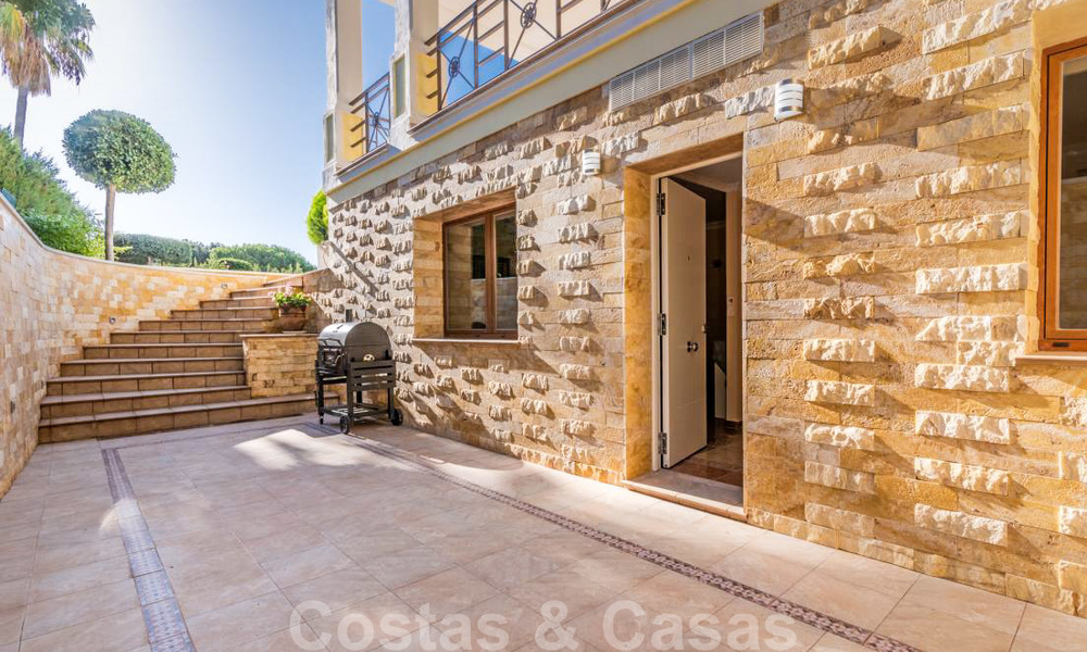 Superbe villa méditerranéenne de luxe à vendre, proche de la plage et des commodités, Marbella Est 22305