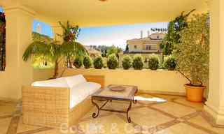 Appartement spacieux de luxe à vendre dans Nueva Andalucía, Marbella 22839 