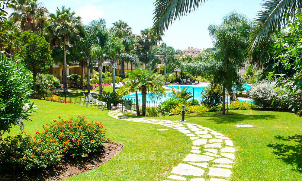 Las Alamandas: Appartements et penthouses de luxe à vendre dans un complexe de golf exclusif à Nueva-Andalucia, Marbella 22799