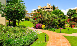 Las Alamandas: Appartements et penthouses de luxe à vendre dans un complexe de golf exclusif à Nueva-Andalucia, Marbella 22821 