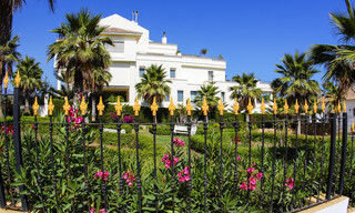 Oasis de Banus: Appartements de luxe en bord de mer à vendre sur le Golden Mile, Marbella, à proximité de Puerto Banus 23068 