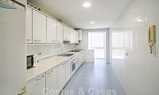 Spacieux appartement de 3 chambres à coucher à vendre à Nueva Andalucia - Marbella, à proximité de la plage et de Puerto Banus 23125 