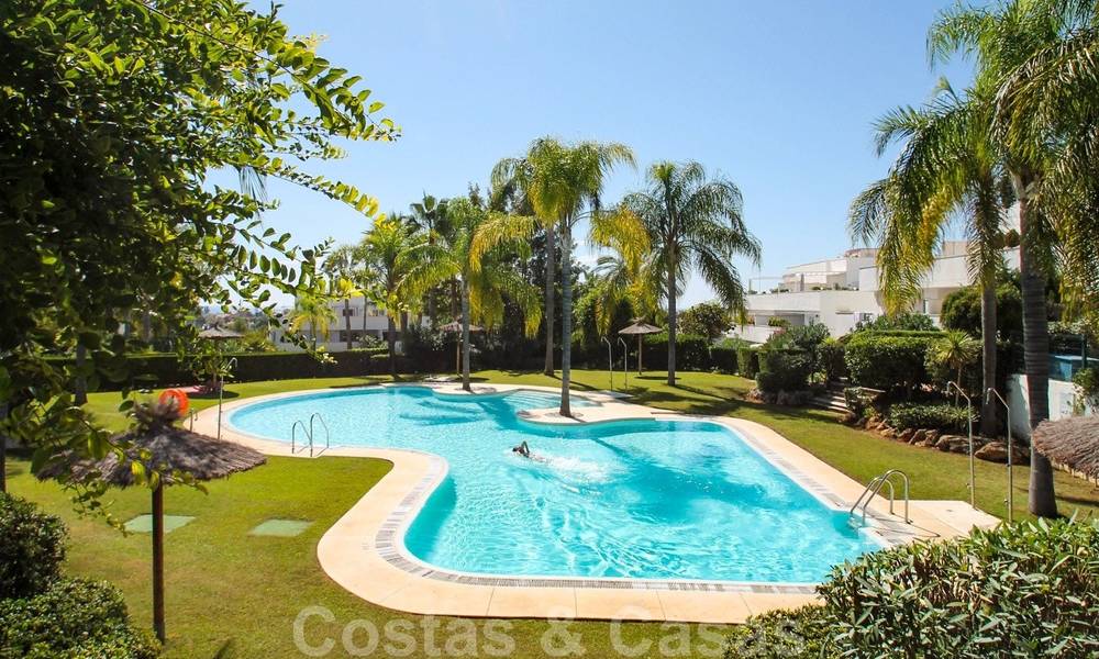 Spacieux appartement de 3 chambres à coucher à vendre à Nueva Andalucia - Marbella, à proximité de la plage et de Puerto Banus 23140