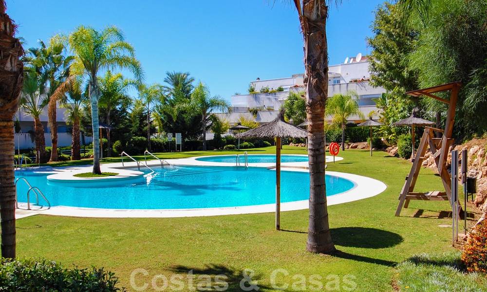 Spacieux appartement de 3 chambres à coucher à vendre à Nueva Andalucia - Marbella, à proximité de la plage et de Puerto Banus 23149
