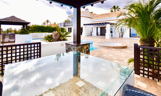 Magnifique villa avec vue panoramique sur la mer à vendre dans un prestigieux complexe de golf sur le New Golden Mile, entre Marbella et Estepona 23298 