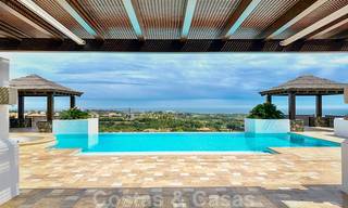 Magnifique villa avec vue panoramique sur la mer à vendre dans un prestigieux complexe de golf sur le New Golden Mile, entre Marbella et Estepona 23327 
