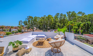Villa jumelée de style Ibiza, magnifiquement rénovée, à vendre, à quelques pas de la plage et du centre de San Pedro - Marbella 23360 