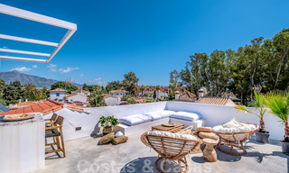 Villa jumelée de style Ibiza, magnifiquement rénovée, à vendre, à quelques pas de la plage et du centre de San Pedro - Marbella 23362 