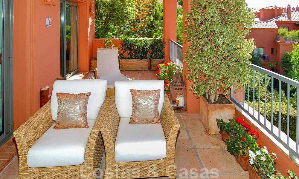 Appartements de luxe à vendre à Royal Flamingos avec vue imprenable sur le golf et la mer à Marbella - Benahavis 23574