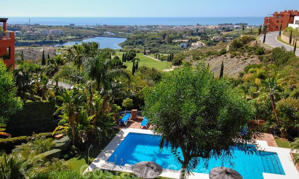 Appartements de luxe à vendre à Royal Flamingos avec vue imprenable sur le golf et la mer à Marbella - Benahavis 23584