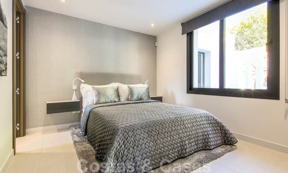 Nouvelle villa moderne de luxe, prêt à emménager, situé dans un quartier résidentiel sécurisé, à Nueva Andalucia, Marbella 23653