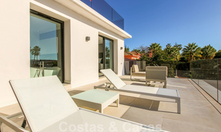 Nouvelle villa moderne de luxe, prêt à emménager, situé dans un quartier résidentiel sécurisé, à Nueva Andalucia, Marbella 23666 