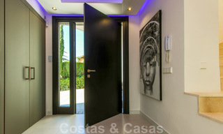 Nouvelle villa moderne de luxe, prêt à emménager, situé dans un quartier résidentiel sécurisé, à Nueva Andalucia, Marbella 23677 