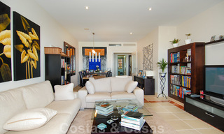 Appartements de luxe à vendre avec vue imprenable sur le golf et la mer à Marbella - Benahavis 23719 
