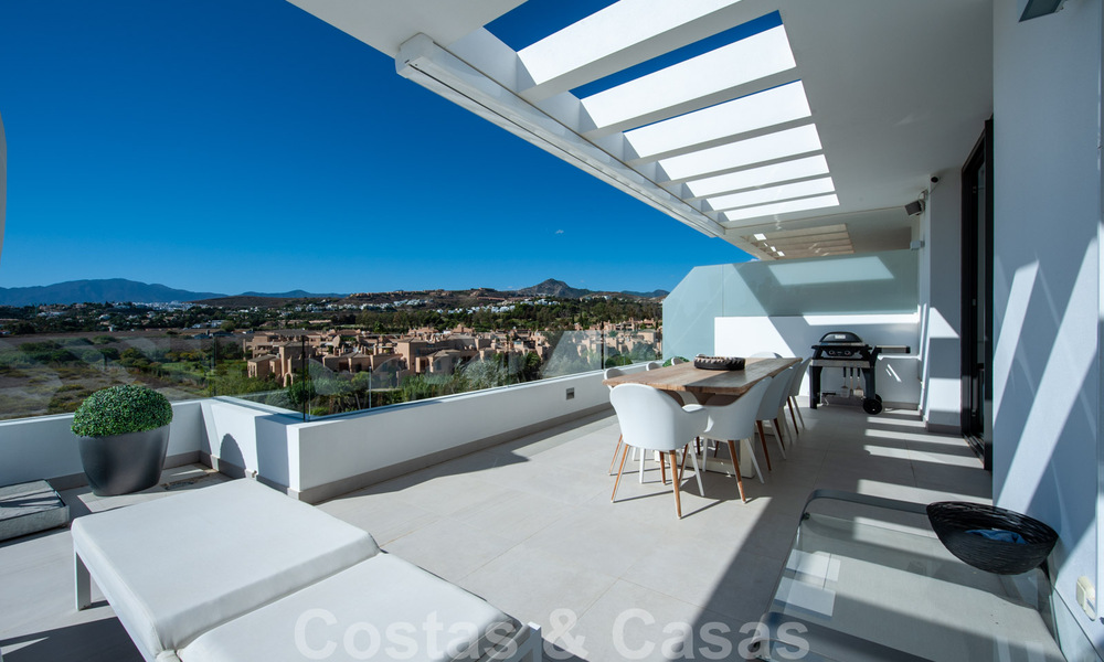 Cataleya à Estepona : des appartements de design moderne à vendre, sur le terrain de golf d'Atalaya entre Marbella et Estepona 36852