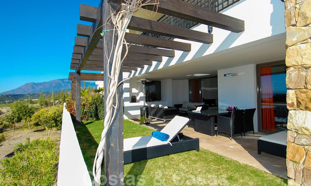 Appartements de luxe modernes et spacieux avec vue sur le golf et la mer à vendre à Marbella - Benahavis 24552
