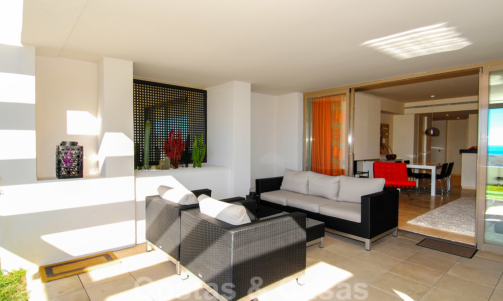 Appartements de luxe modernes et spacieux avec vue sur le golf et la mer à vendre à Marbella - Benahavis 24553
