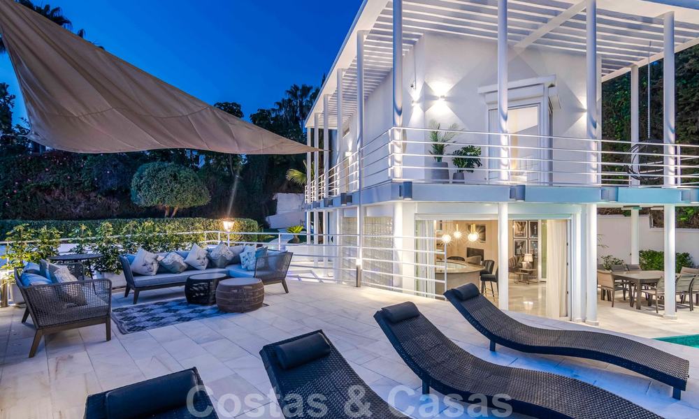 Villa de luxe de style Art déco à vendre à Nueva Andalucia, Marbella. Vente urgente! 24180