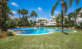 Elégant appartement rénové à vendre, directement sur un terrain de golf de Nueva Andalucia - Marbella 24321 