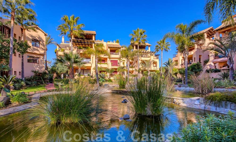 Appartement de luxe dans un complexe au bord de plage à vendre à San Pedro Playa, à quelques pas des commodités et du centre de San Pedro, Marbella 24338
