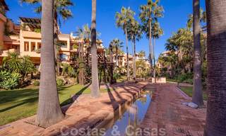 Appartement de luxe dans un complexe au bord de plage à vendre à San Pedro Playa, à quelques pas des commodités et du centre de San Pedro, Marbella 24348 