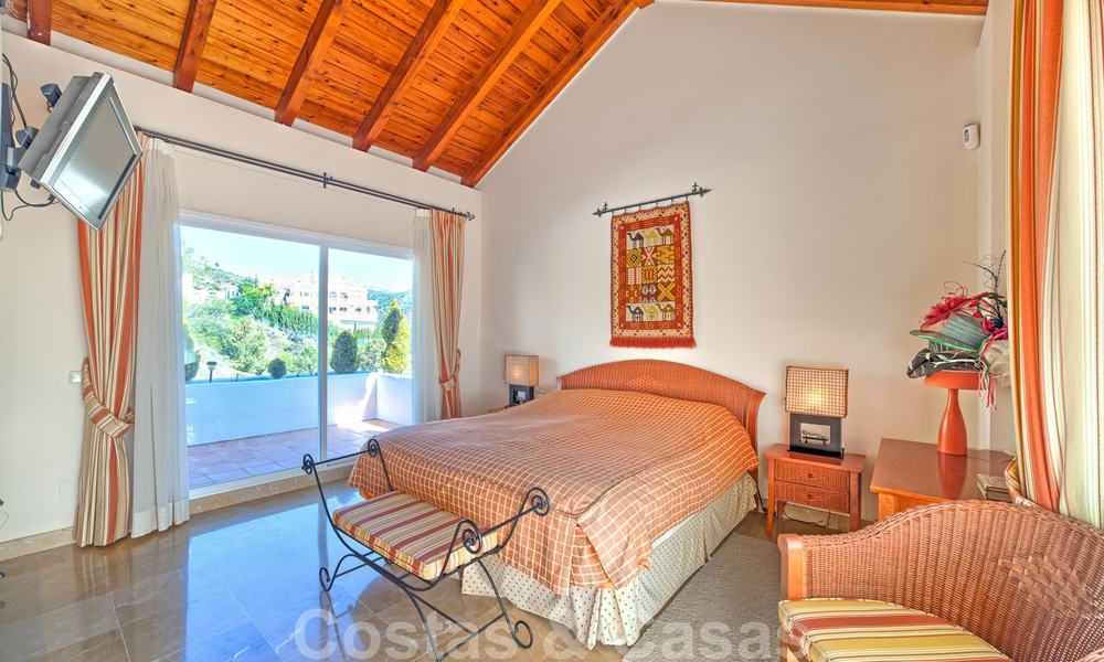 Superbe appartement de type penthouse dans un complexe de golf exclusif en première ligne, avec vue panoramique à La Quinta, Benahavis - Marbella 24434