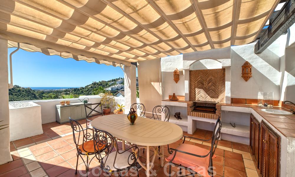 Superbe appartement de type penthouse dans un complexe de golf exclusif en première ligne, avec vue panoramique à La Quinta, Benahavis - Marbella 24440