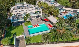 Villa contemporaine exclusive à vendre avec vue panoramique sur la mer à Marbella Est 24592 