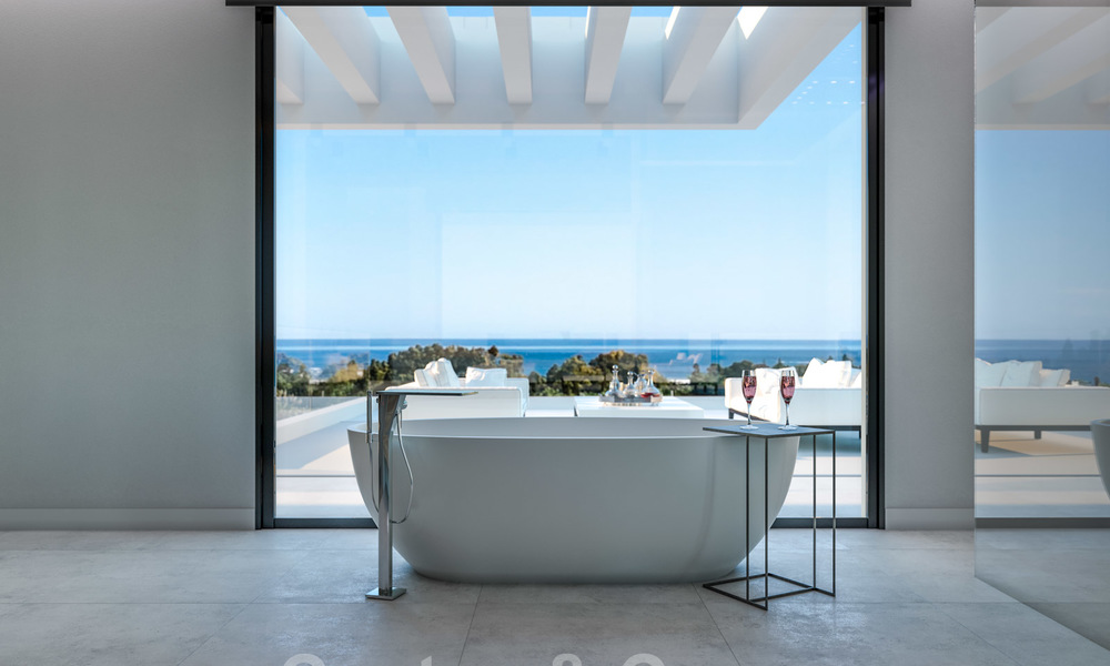 Villa contemporaine exclusive à vendre avec vue panoramique sur la mer à Marbella Est 24605