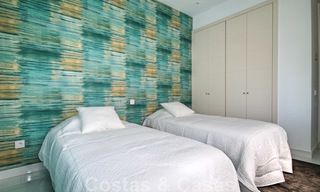 Appartement moderne à vendre avec vue sur le terrain de golf à Benahavis - Marbella 24887 