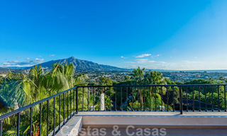 Grande villa de luxe à vendre avec vue panoramique sur la vallée du golf, les montagnes et la mer Méditerranée en Nueva Andalucia, Marbella 24995 
