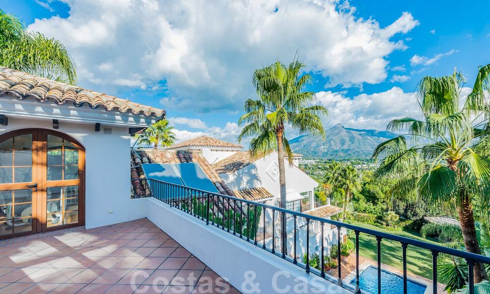 Grande villa de luxe à vendre avec vue panoramique sur la vallée du golf, les montagnes et la mer Méditerranée en Nueva Andalucia, Marbella 24996