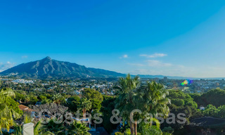 Grande villa de luxe à vendre avec vue panoramique sur la vallée du golf, les montagnes et la mer Méditerranée en Nueva Andalucia, Marbella 24997 