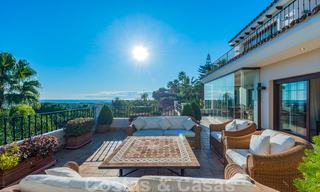 Grande villa de luxe à vendre avec vue panoramique sur la vallée du golf, les montagnes et la mer Méditerranée en Nueva Andalucia, Marbella 25016 