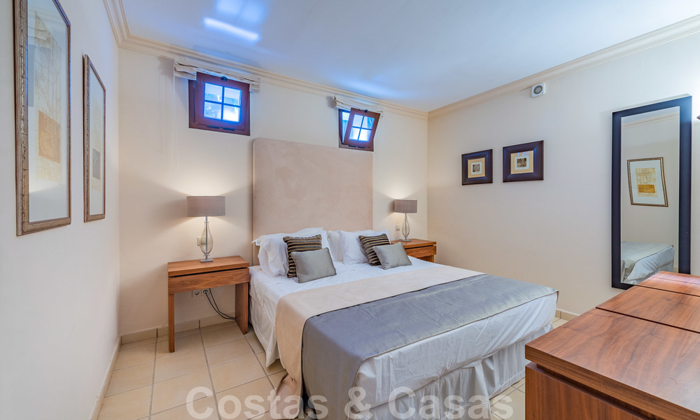 Grande villa de luxe à vendre avec vue panoramique sur la vallée du golf, les montagnes et la mer Méditerranée en Nueva Andalucia, Marbella 25042
