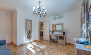 Grande villa de luxe à vendre avec vue panoramique sur la vallée du golf, les montagnes et la mer Méditerranée en Nueva Andalucia, Marbella 25050 