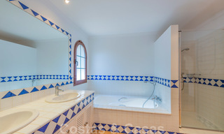 Grande villa de luxe à vendre avec vue panoramique sur la vallée du golf, les montagnes et la mer Méditerranée en Nueva Andalucia, Marbella 25061 
