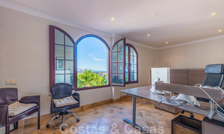 Grande villa de luxe à vendre avec vue panoramique sur la vallée du golf, les montagnes et la mer Méditerranée en Nueva Andalucia, Marbella 25067 