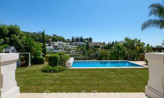 Villa individuelle de style classique en vente dans la très convoitée Nueva Andalucia, Marbella 25094 