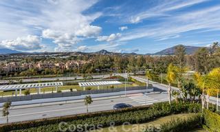 Appartement de design moderne à vendre avec une terrasse spacieuse, à côté du terrain de golf de Marbella - Estepona 25384 