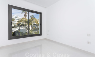 Appartement de design moderne à vendre avec une terrasse spacieuse, à côté du terrain de golf de Marbella - Estepona 25385 
