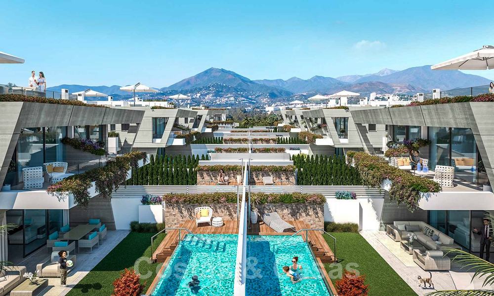 Villas modernes, jumelées, à vendre à 300 mètres de la plage - Puerto Banus, Marbella 25108