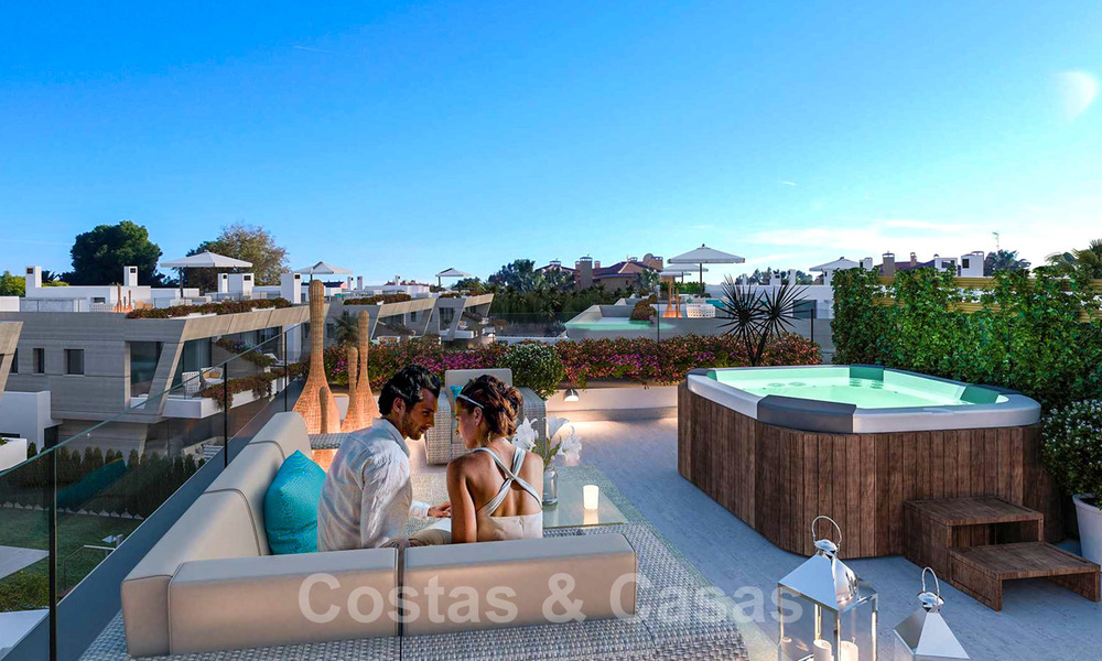 Villas modernes, jumelées, à vendre à 300 mètres de la plage - Puerto Banus, Marbella 25111