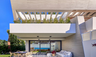 Villas modernes, jumelées, à vendre à 300 mètres de la plage - Puerto Banus, Marbella 31676 