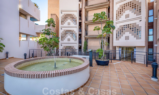 Appartement moderne avec jardin à vendre dans un complexe de plage de première ligne avec piscine privée entre Marbella et Estepona 25663 